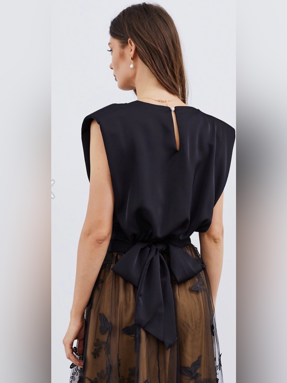 Chic Wish Black Sleeveless Tie Back Top